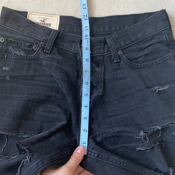 Hollister Black Distressed Jean Shorts - Picture 8 of 9